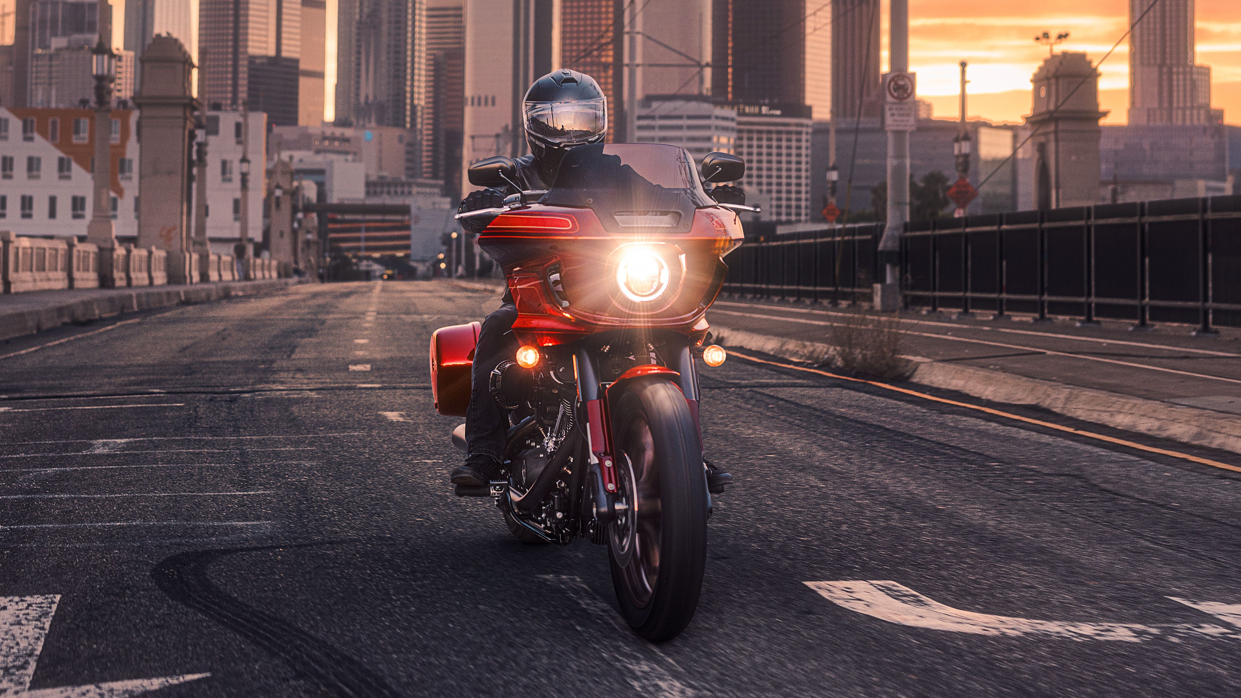 2022 Harley-Davidson Low Rider El Diablo riding in the city