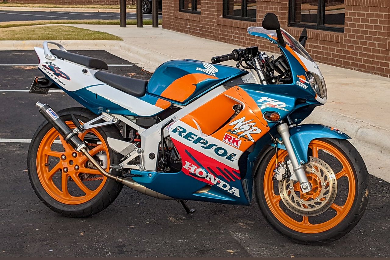 ホンダ NSR 
ラジコン バイク

京商 中古 HONDA DioZX SK50MW-V 5J 規制前、最終型 発売年月1997年12