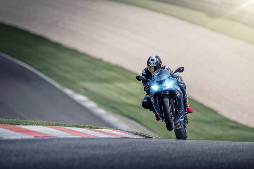 2023 Kawasaki Ninja ZX-6R | TopSpeed