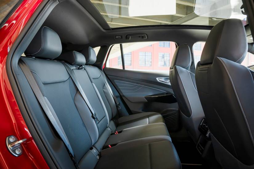 Why the Base Model Volkswagen ID.4 is the EV to Get