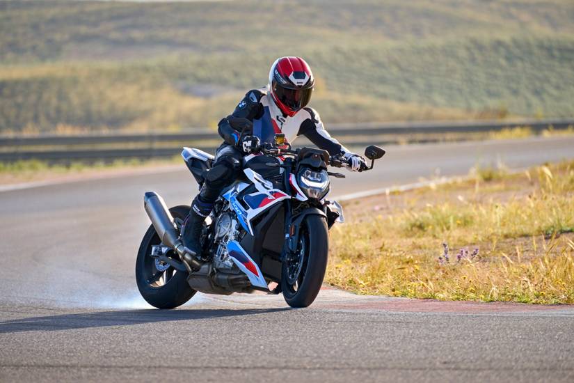 10 Things You Need To Know About The BMW M 1000 R