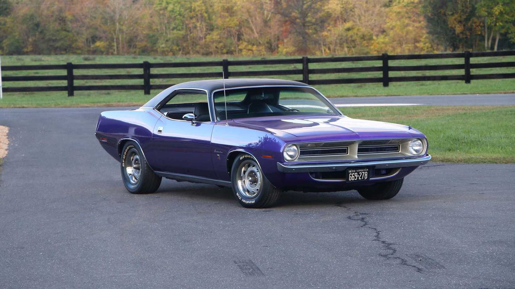 A parked 1970 Plymouth Barracuda Gran Coupe