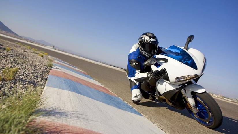2009 Buell 1125 R: Performance, Price, And Photos