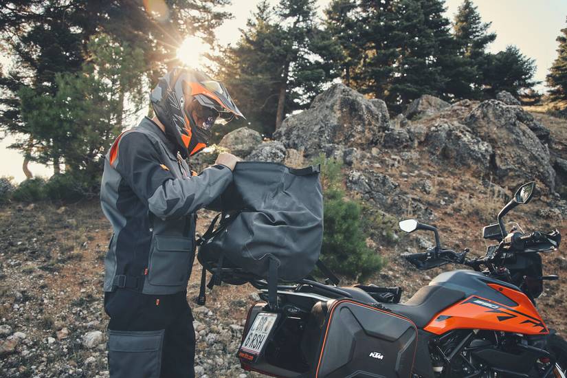 10 Reasons Why You Should Try Adventure Riding