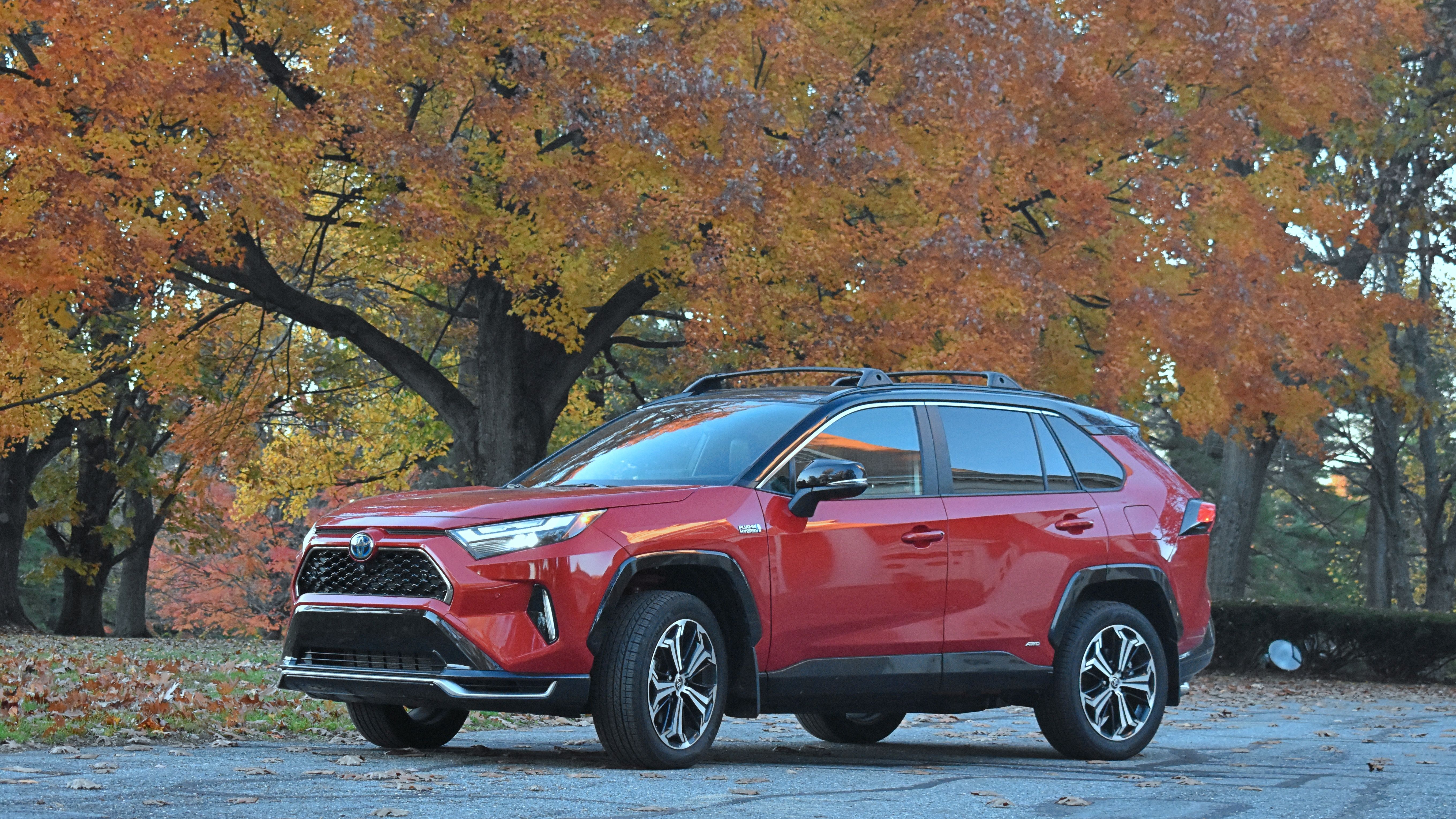 2023 Toyota RAV4 Prime XSE Review: The Perfect Middleground
