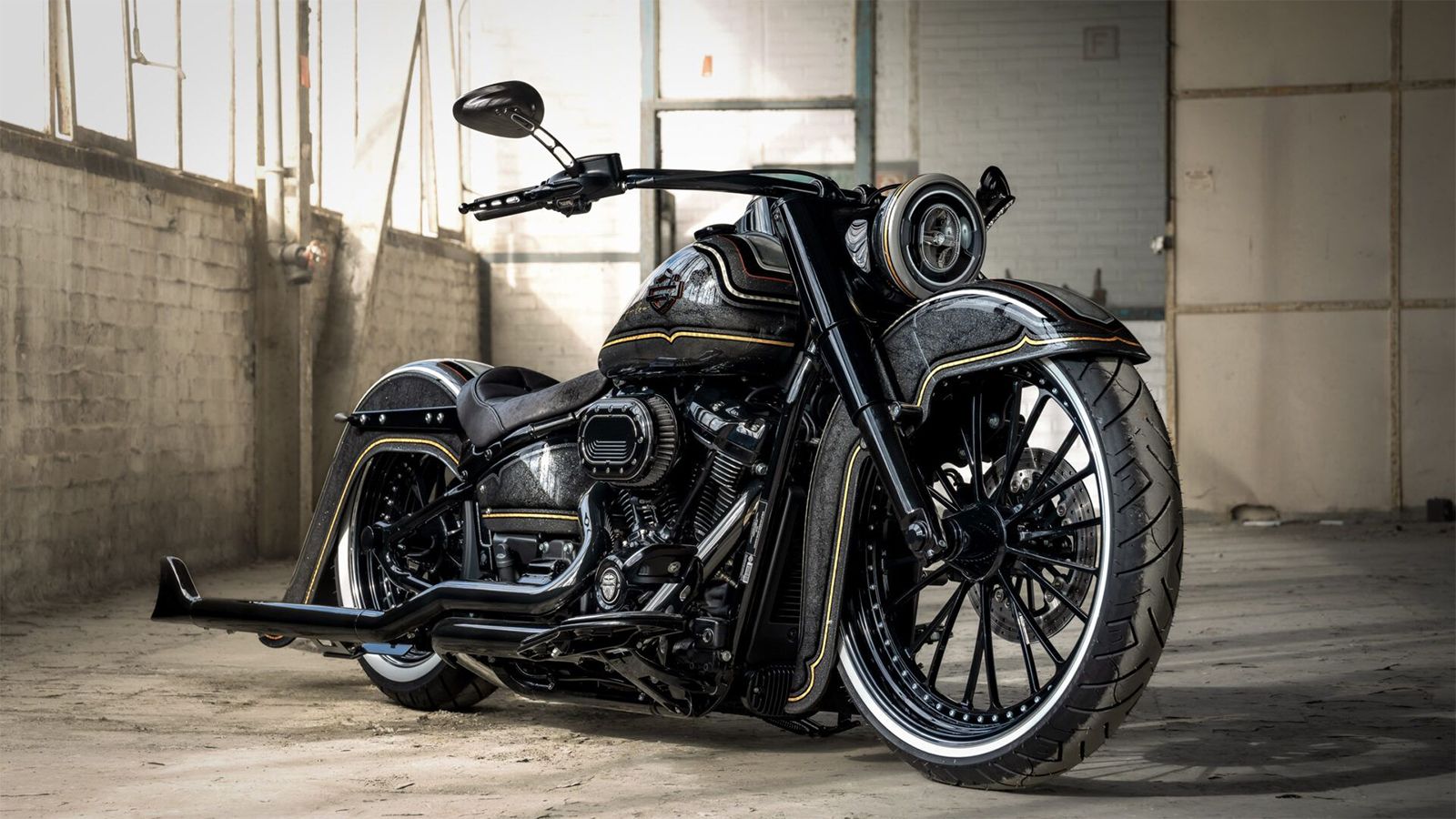 Harley-Davidson Australia ブラックロンT フェード Harley-Davidson® Women's Trawood Black or Brown 5.25-Inch
