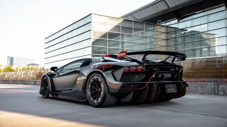 【1 of 999・カスタム品】Lamborghini Aventador SV Lamborghini Aventador SV 