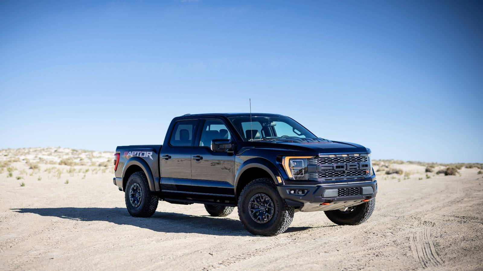 Raptor R Price. Why 10 Reasons Why The Ford F-150 Raptor R Is The King Of Pickup Trucks