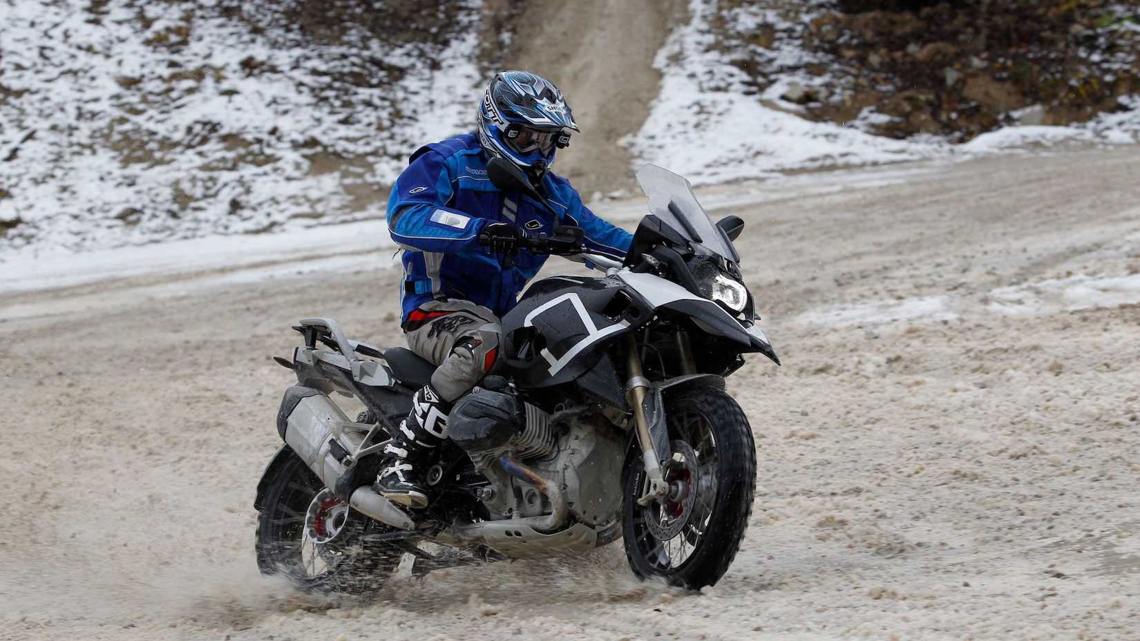 Foto de ação da BMW R 1200 GS 