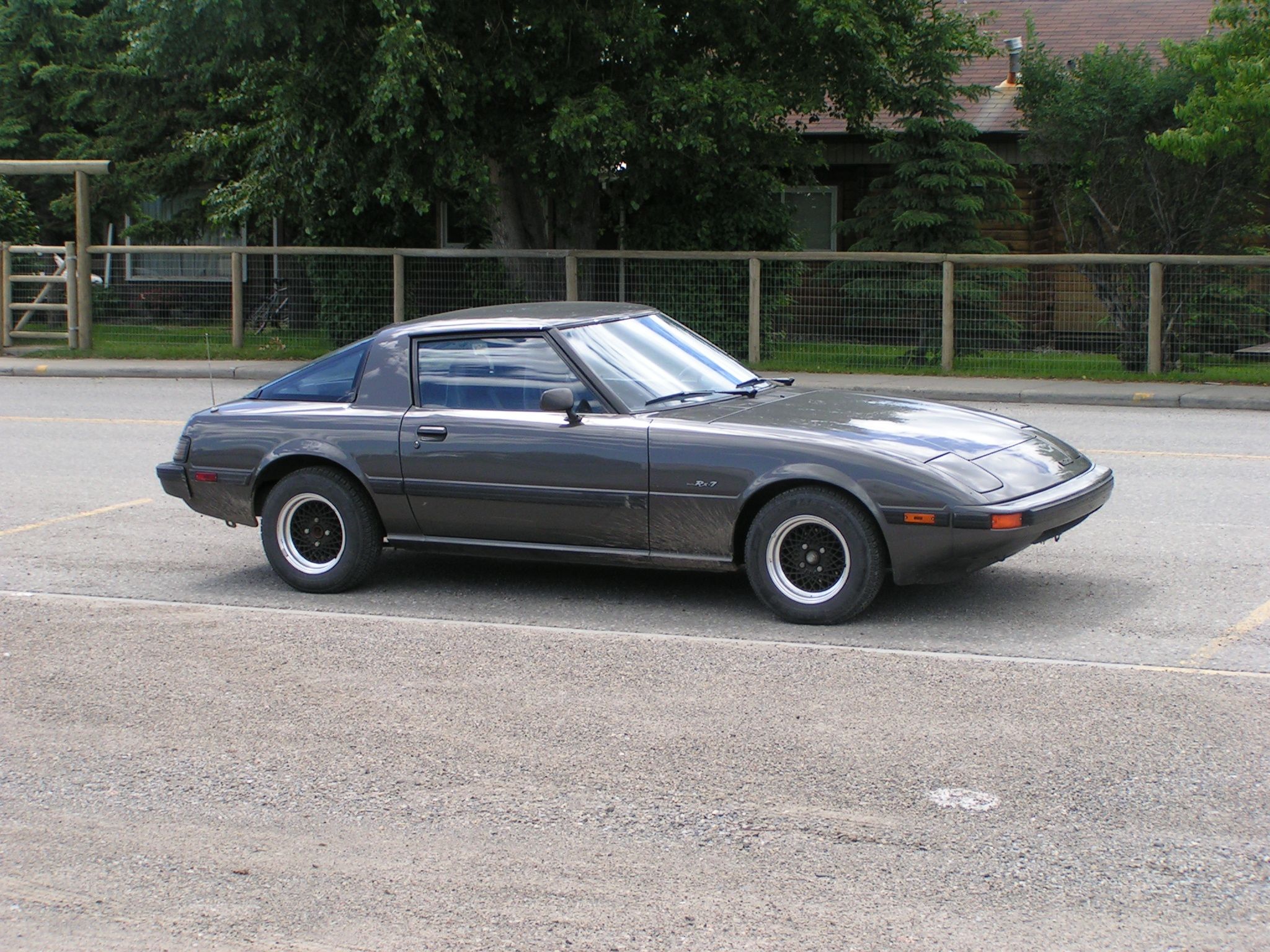 Cinza Primeira geração RX7