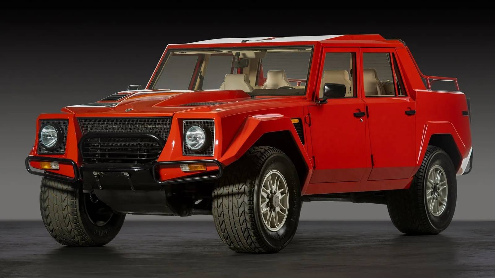 Before The Urus, The Lamborghini LM002 “Rambo Lambo” Was The All ...