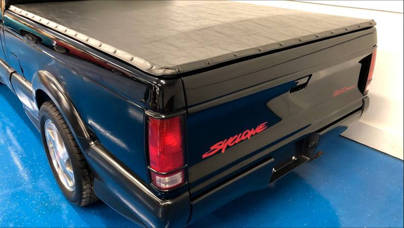 How the GMC Syclone Paved The Way For Performance Trucks