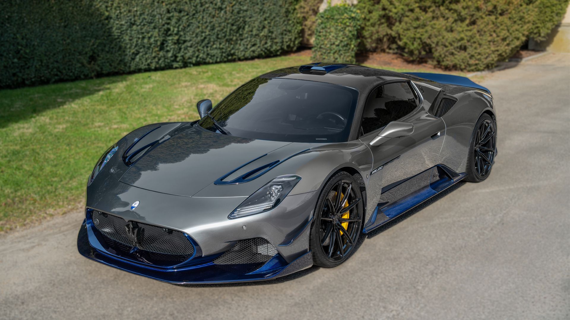 The Carbon Fiber Maserati MC20 Aria Is Stunning And Even More