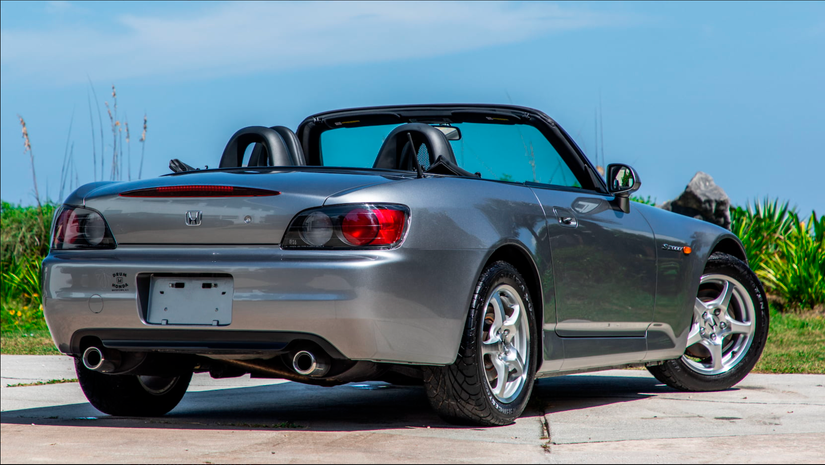 Why the Honda S2000 Was In A Class Of Its Own