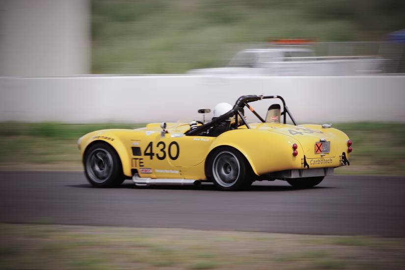 What The Current Market For 1965 Shelby Cobra 427 Roadster Looks Like