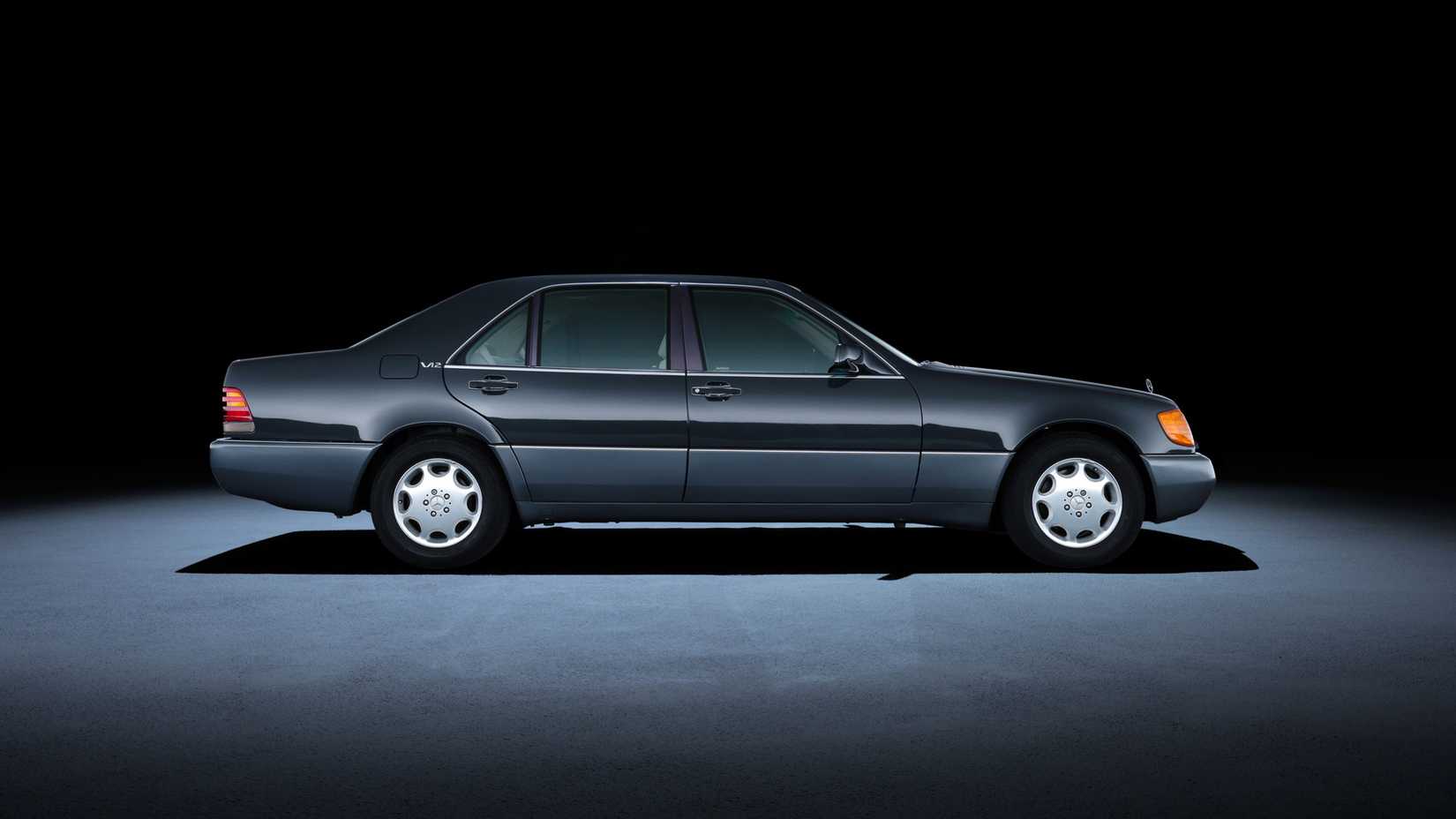 Black 1991 Mercedes-Benz S-Class