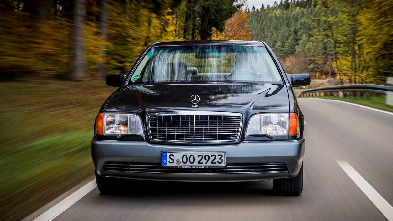 Black 1991 Mercedes-Benz S-Class