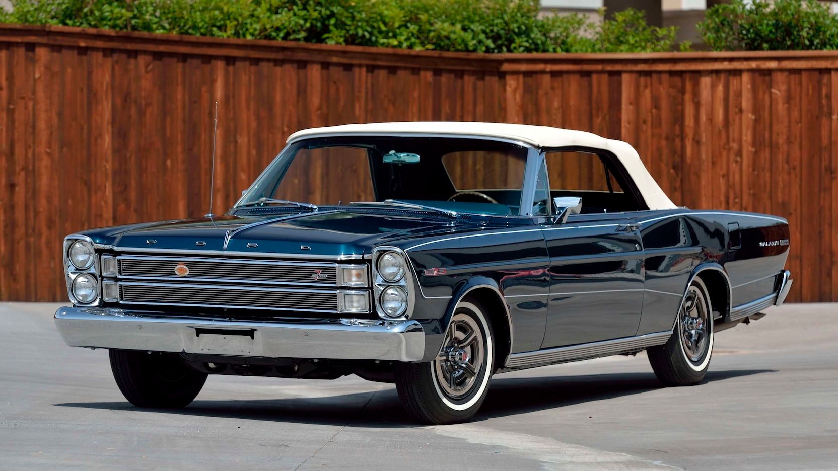 Galaxy　Ford Ford Galaxy - Wikipedia