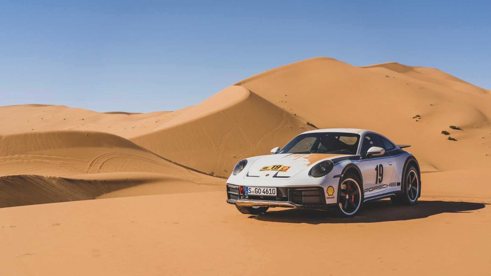 Pintura da edição Porsche Dakar 1974
