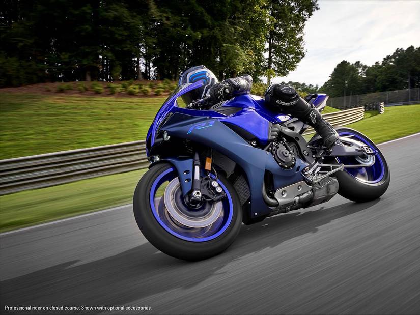 Here's How Yamaha's R Series Stacks Up Against Honda's CBR