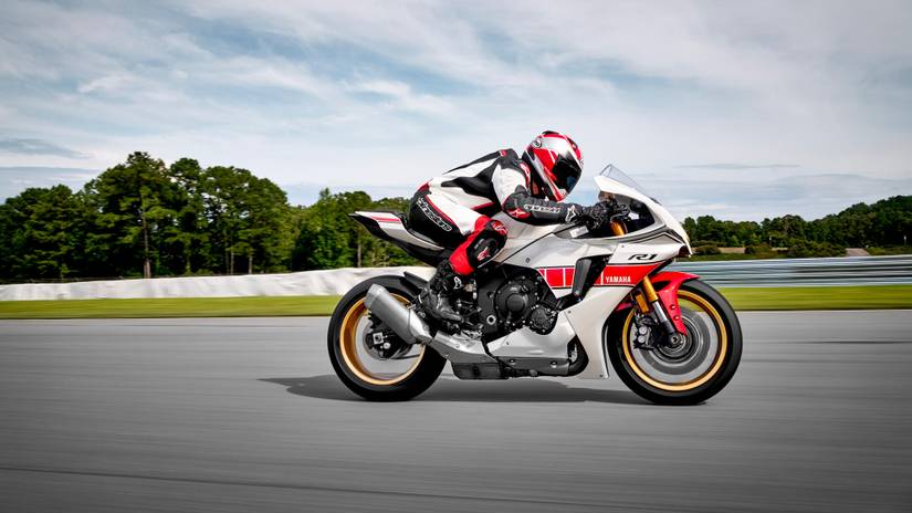 10 Great Reasons To Ride Motorcycles
