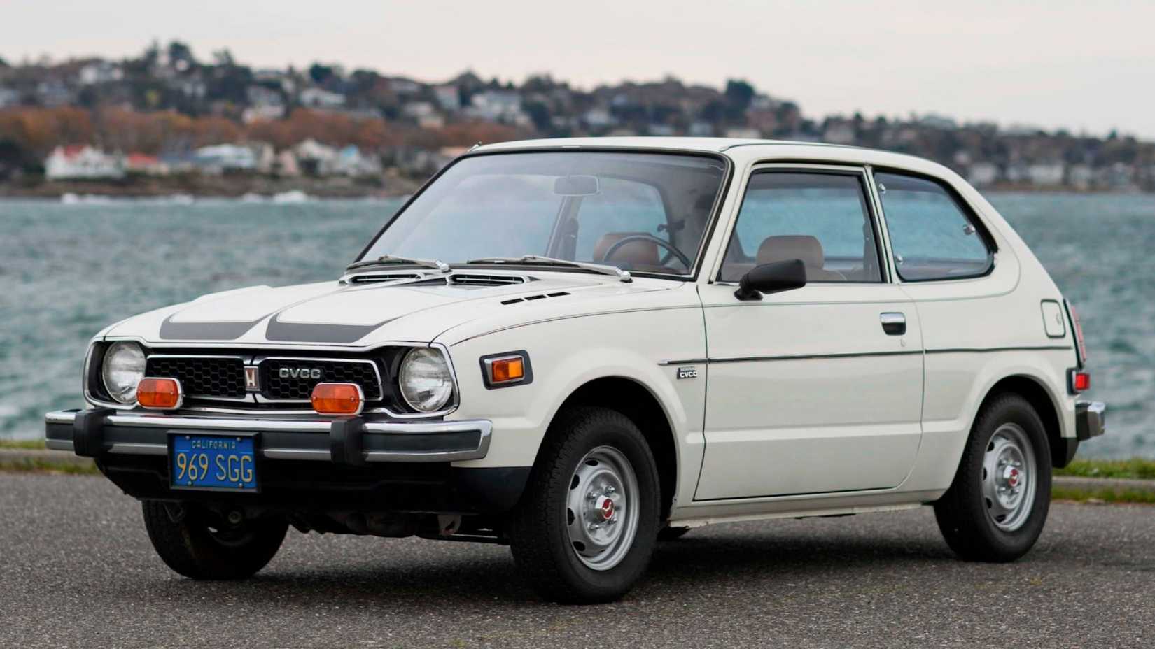 Beige Honda Civic CVCC from 1977