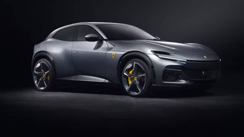15 Fast Cars With 700+ Horsepower That You Can Buy Today