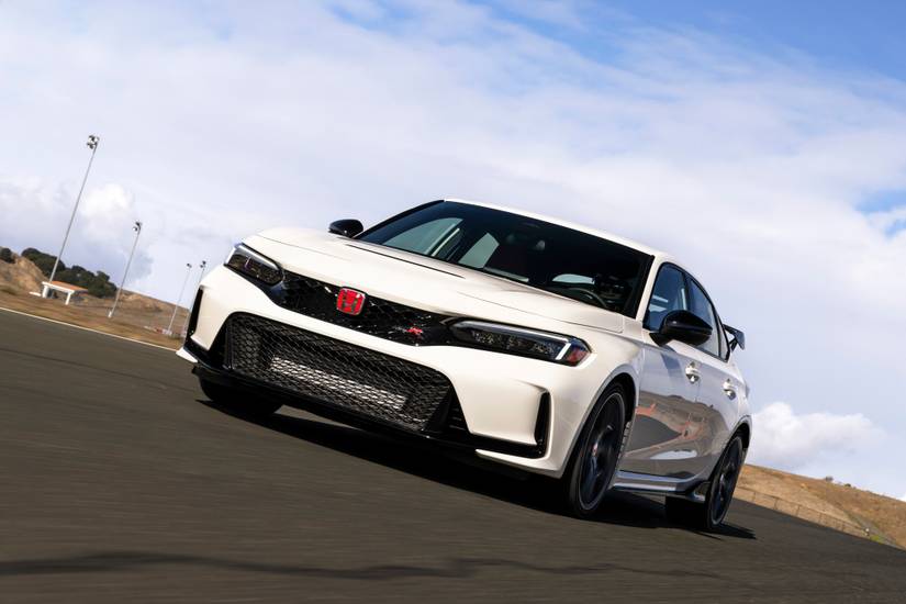 10 Reasons Why The Honda Civic Type R Is The Hottest Hatch Currently On ...