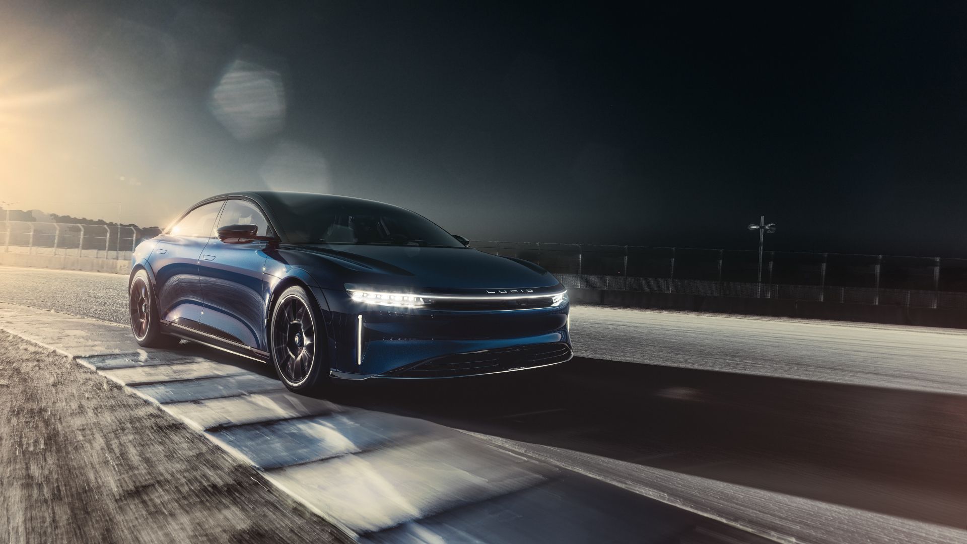 5 Reasons Why The Lucid Air Is Better Than The Tesla Model S (And, 5  Reasons Why It Isn't)