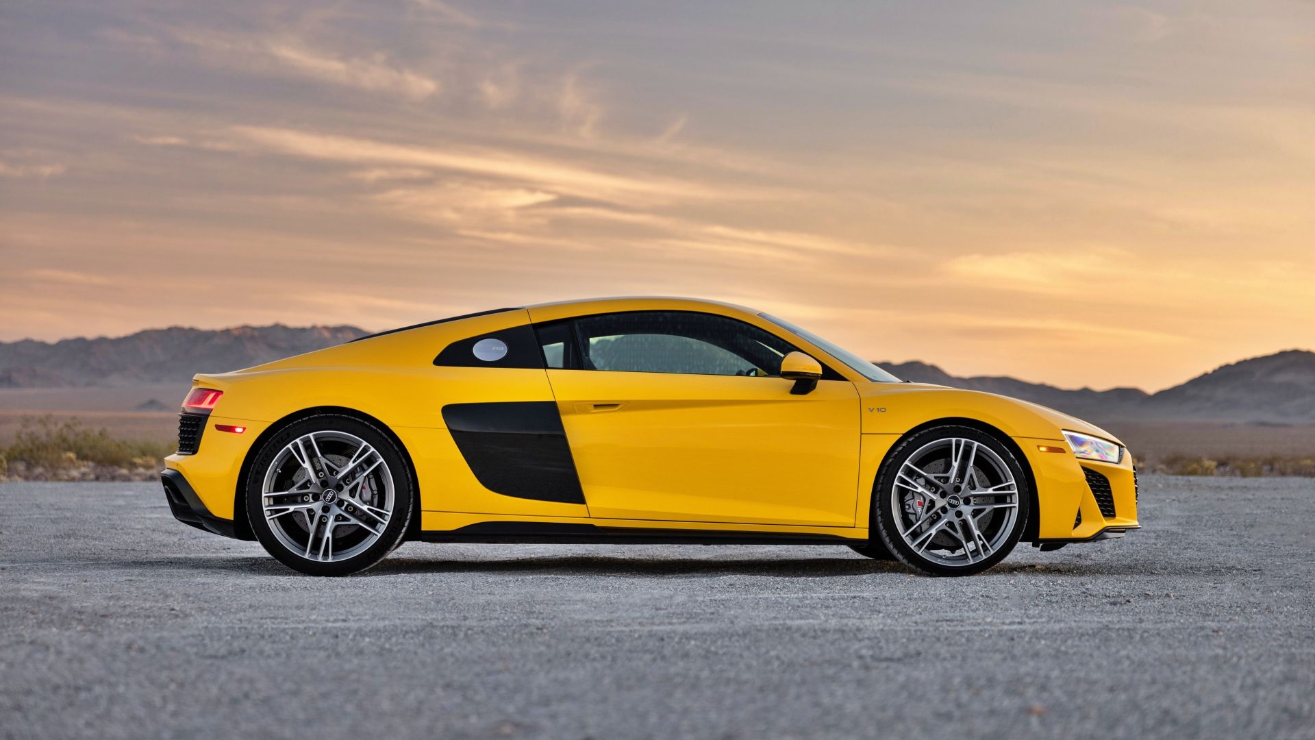 Yellow Audi R8 Coupe