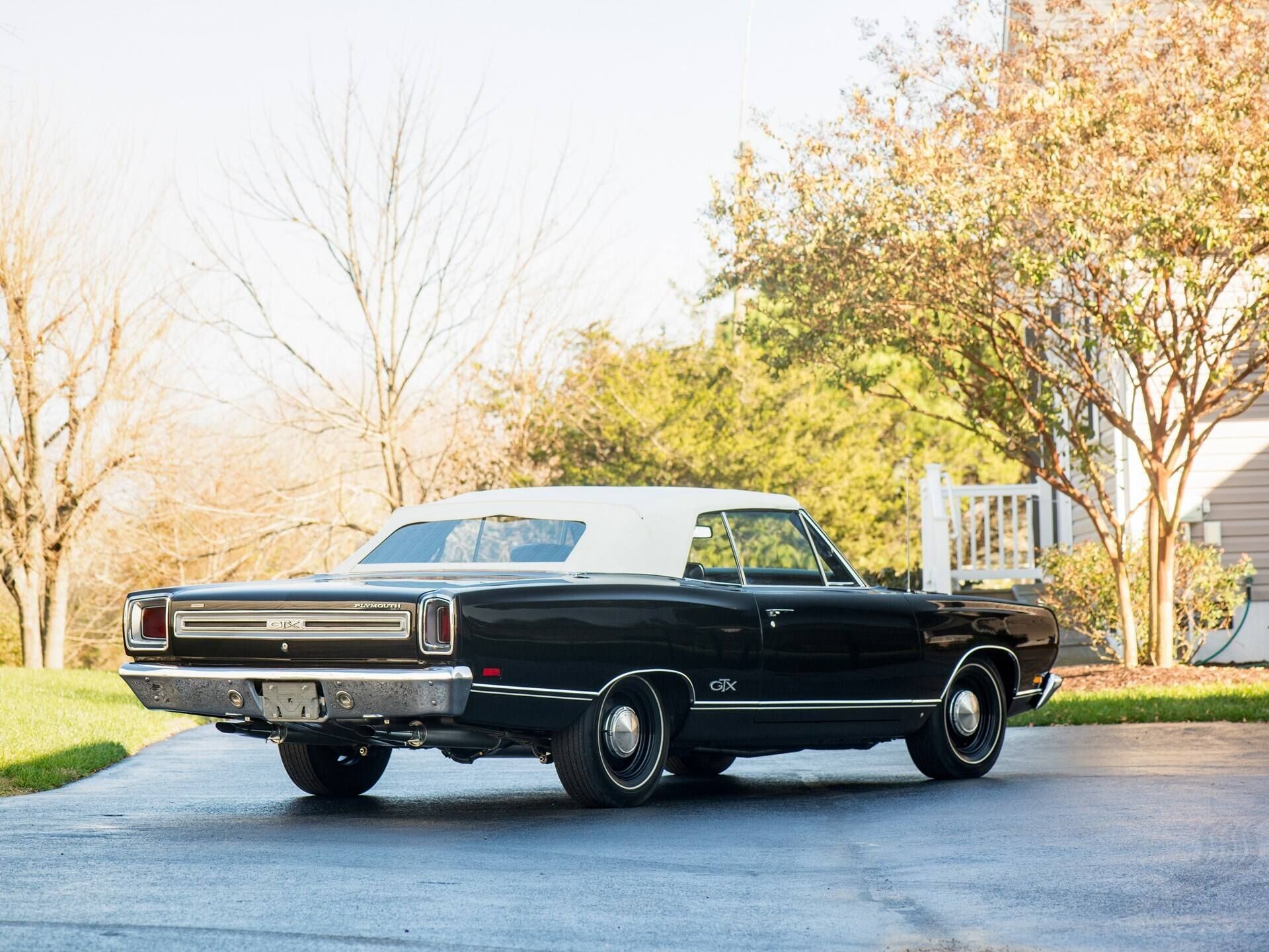 The Plymouth GTX Was An Upmarket Muscle Car Convertible With A