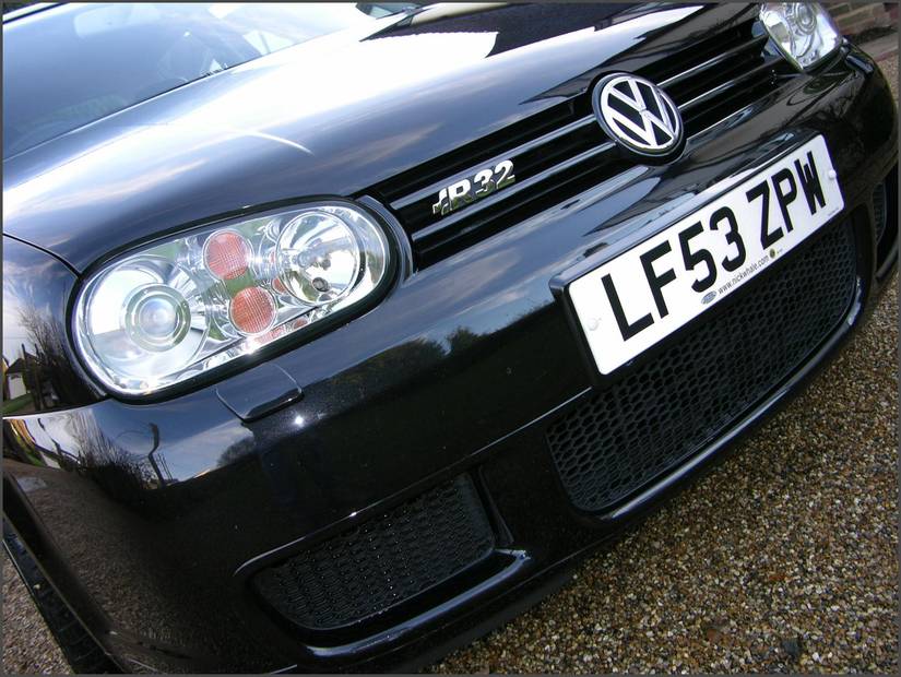 10 Reasons Why The 2004 Volkswagen Golf R32 Was The Coolest Hatchback ...