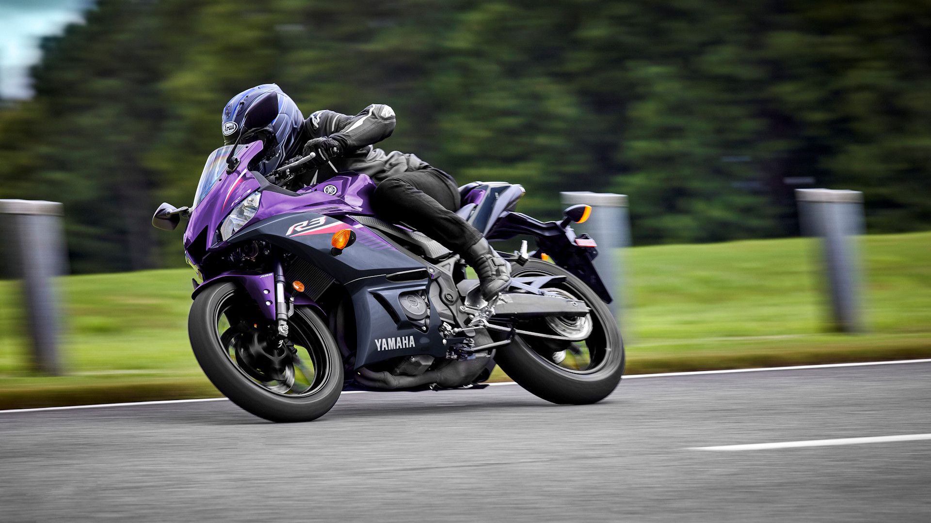2023 Yamaha YZF R3 Performance Price And Photos