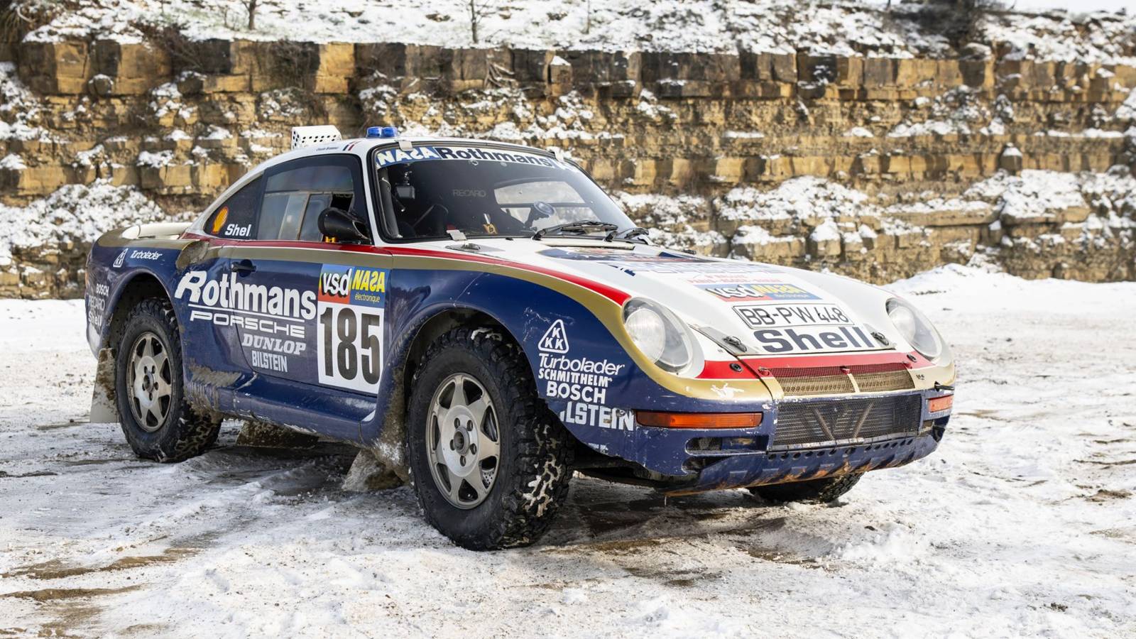 How The Porsche 959 Paris-Dakar Was Restored