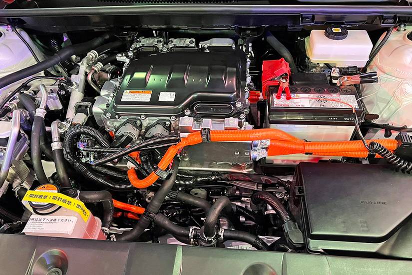 What Are Solid-State Batteries And Why Are They The Future?