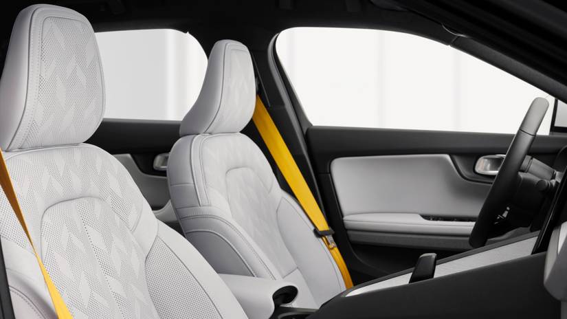 Comparison: Tesla Model Y vs Polestar 2