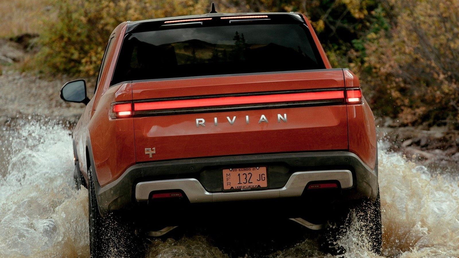 Why The Rivian R1T Is The Best Electric Pickup Truck Currently