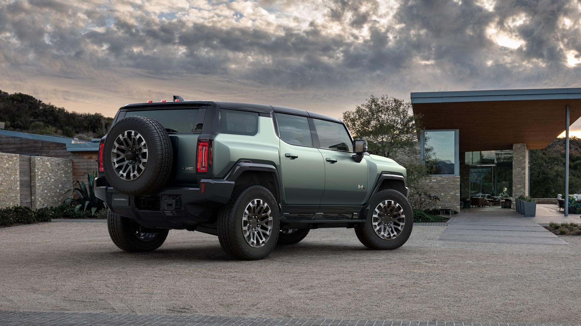 GMC Hummer EV Weight And Size: What You Need To Know