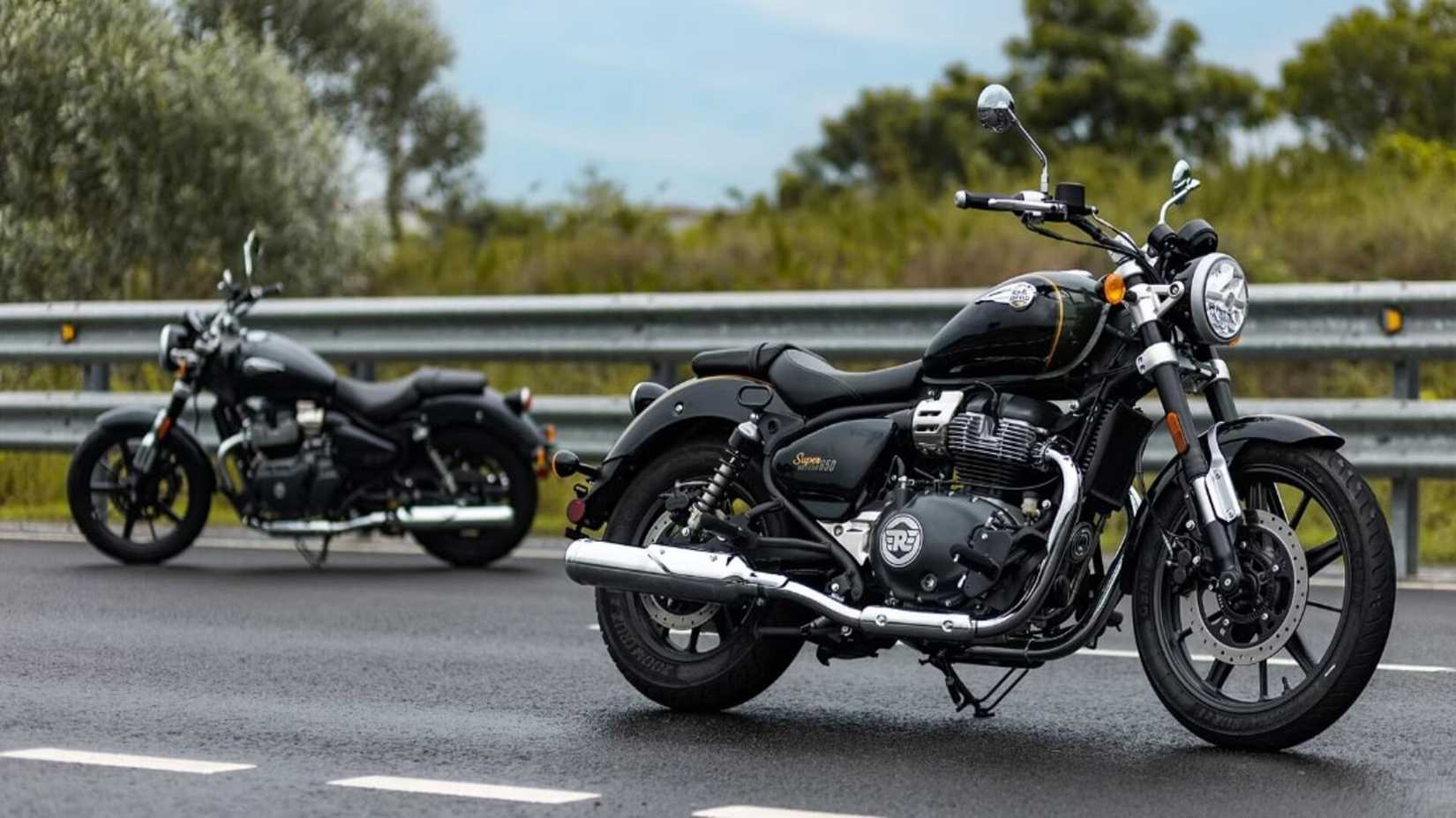 2023 royal enfield super meteor green