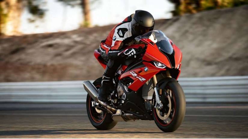 10 Best Sport Bikes For Tall Riders