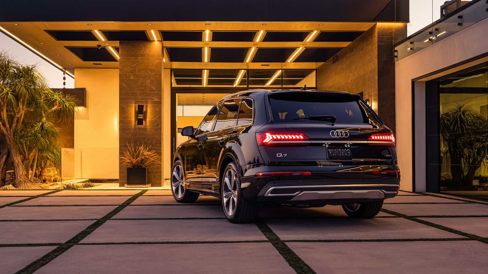 Audi Q7 preto 2023