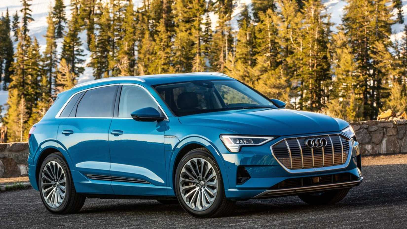 Blue Color Audi-e-tron US-Version