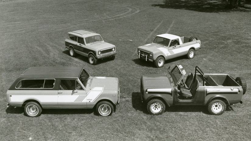 10 Vintage SUVs That Would Outclass Today's Off-Roaders