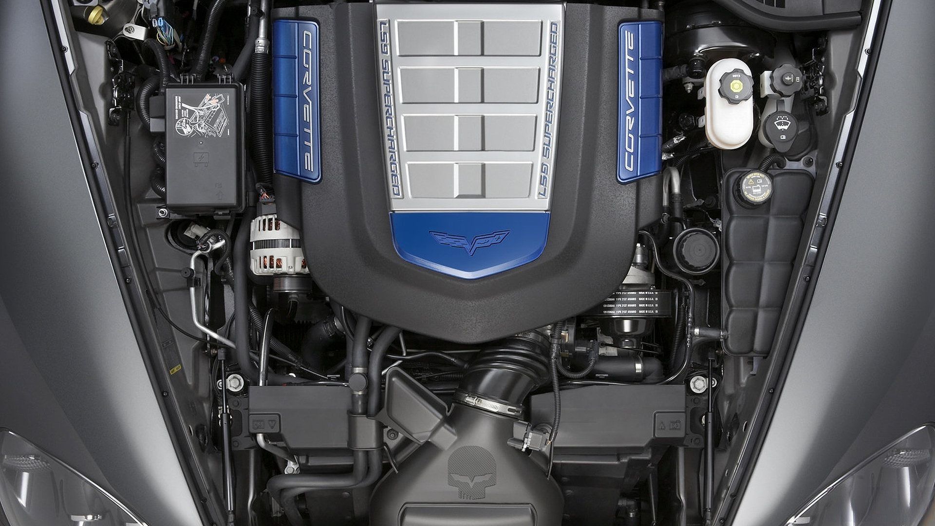 10 American Cars With The Best V8 Engines Of All Time