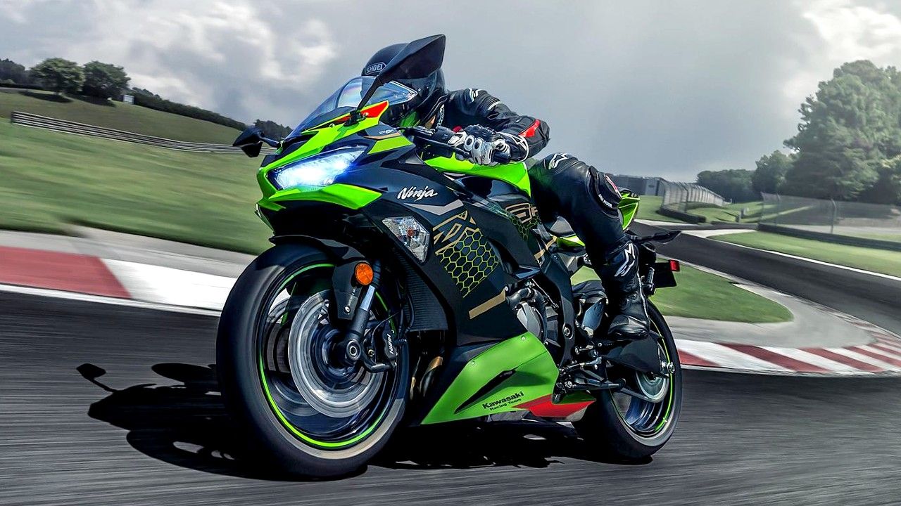 ・ Kawasaki To Release Extremely Limited Ninja ZX-10RR WSBK