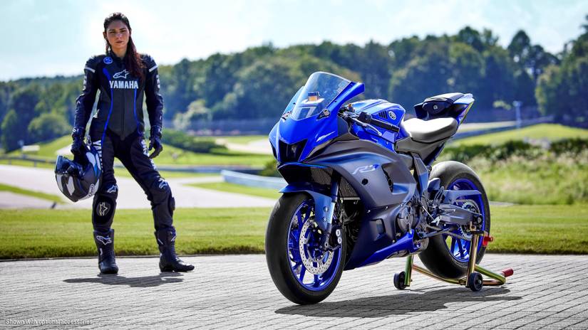 Yamaha R7 Light Blue 10 Things We Like About The Yamaha YZF-R7