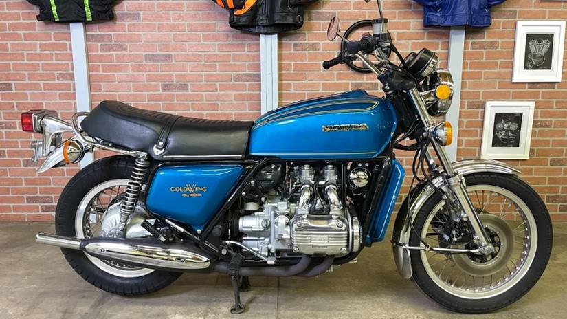 GL1000 Gold Wing static