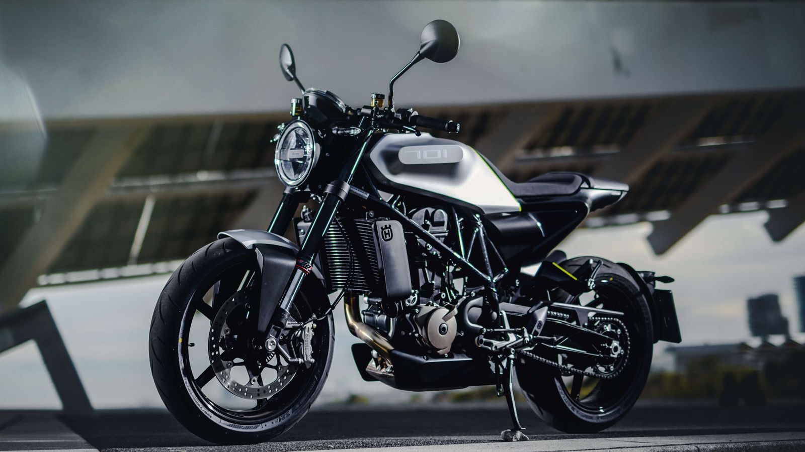 5 Things We Love About The Husqvarna Vitpilen 701 (5 Things We Don't)