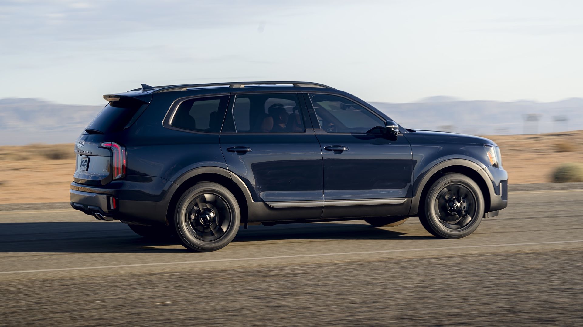Kia Telluride 2023 Highway Drive