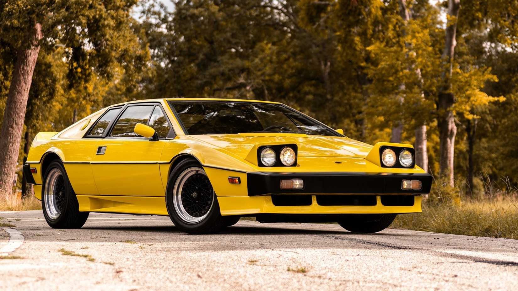 A parked 1978 Lotus Esprit